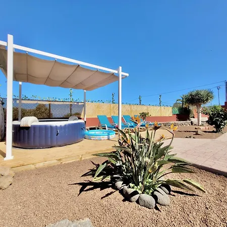 - Playa. Situada En Un Entorno Natural. Appartement